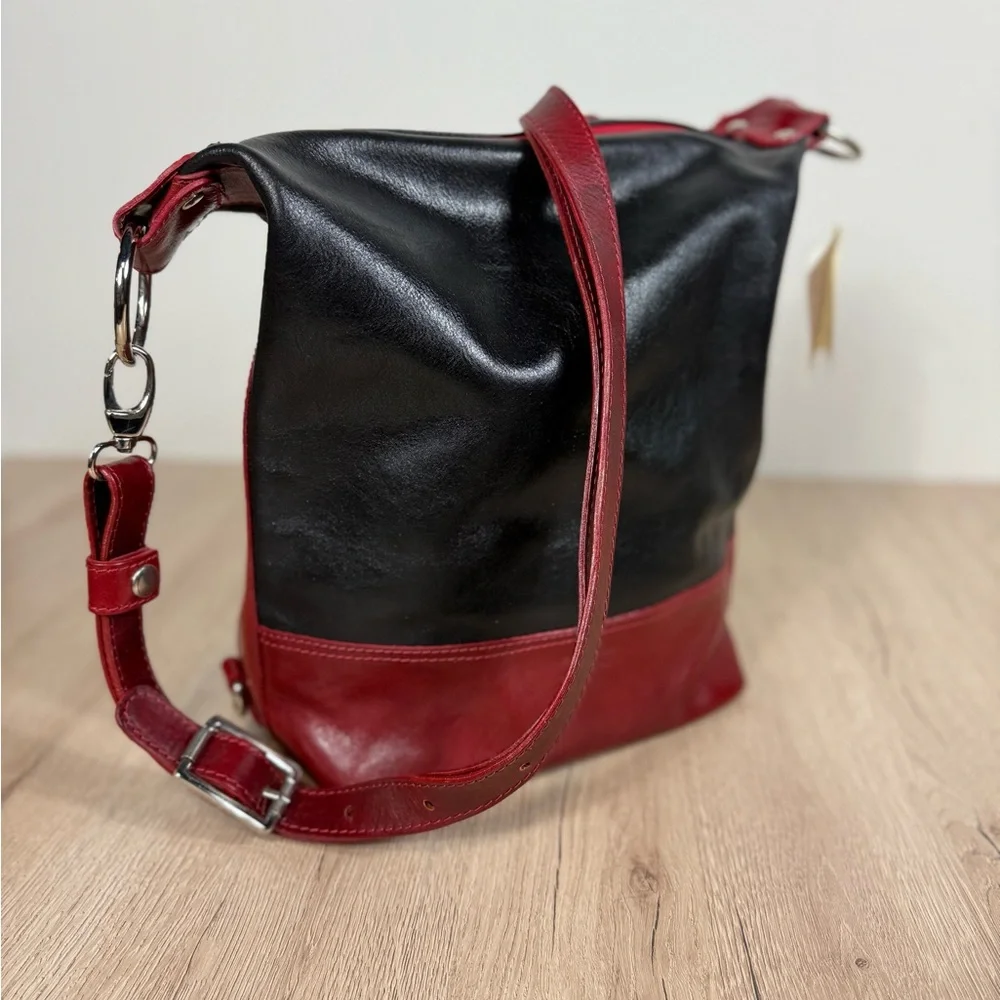 Vera Pelle D&D Black and Red Leather Shoulder Crossbody Bag Made in Italy NWT